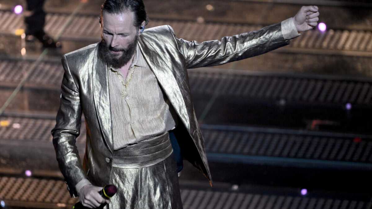 Immagine di Jovanotti, album a sorpresa: un flusso di ritmi e atmosfere sorridenti