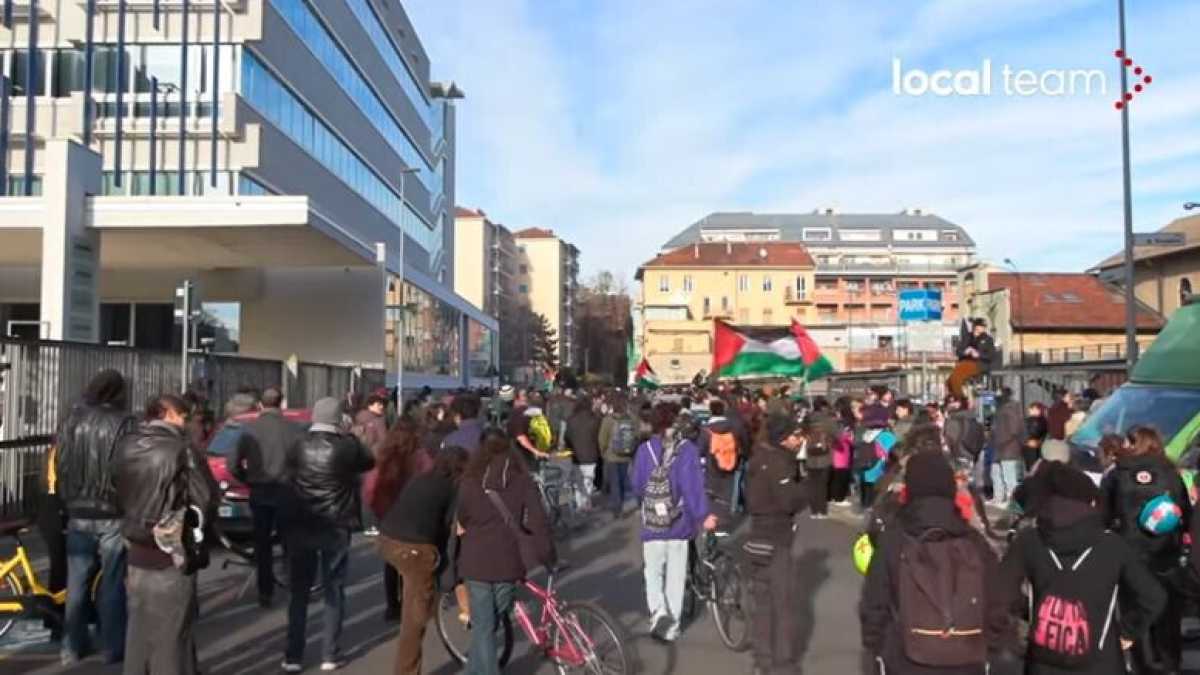 Immagine di Anatomia di un'occupazione. Numeri e profili di chi ha fatto irruzione alla Stampa di Torino