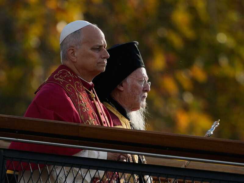 Il Papa sulle rovine della Chiesa unita riparte dai fondamentali