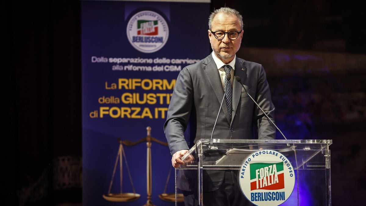 Immagine di Tajani ha scelto: sarà Mulè il coordinatore della campagna referendaria per il sì alla riforma della giustizia