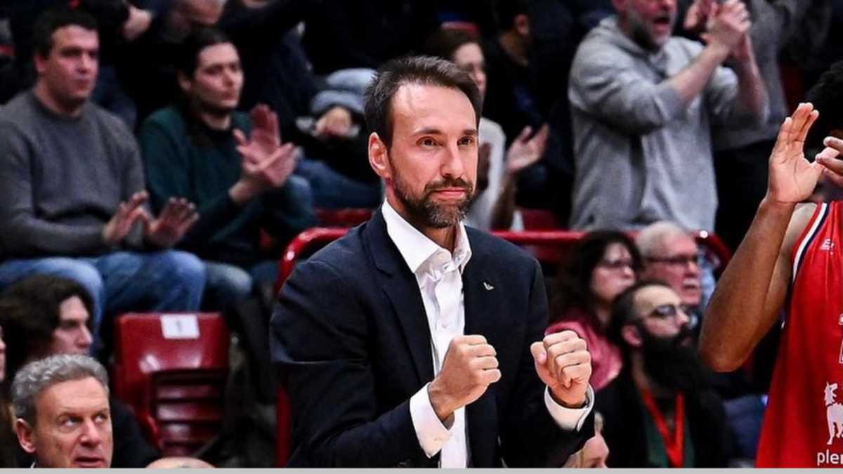 Immagine di Peppe Poeta, l'altra faccia di Messina, prova a conquistare l'Olimpia Milano