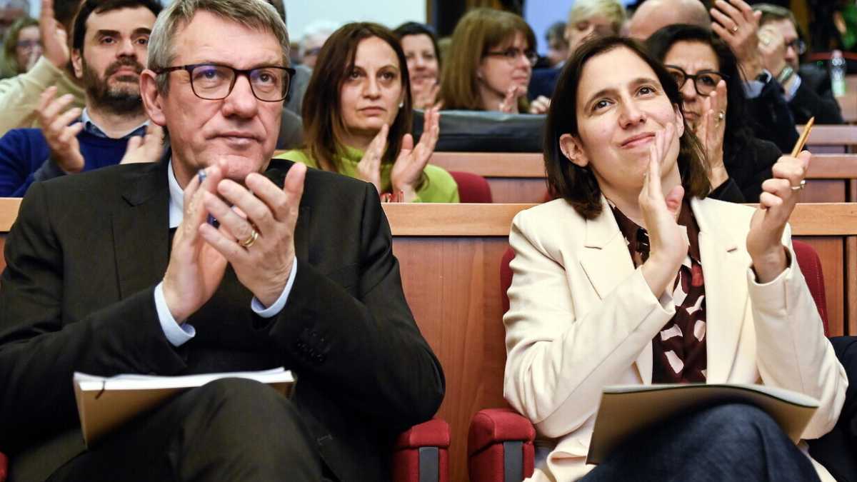 Immagine di Se basta poco per essere considerati ricchi allora non si sa più come creare ricchezza