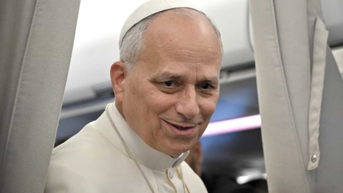 Immagine di Meno retorica, più fatti. Cosa può imparare la sinistra dalla pace modello Leone XIV