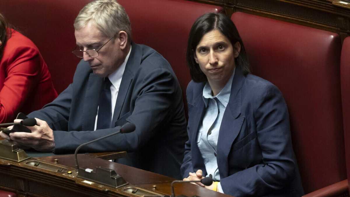 Immagine di Più che immaginare "un'altra storia per l'umanità" sarebbe meglio fare un programma