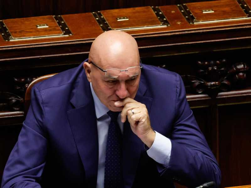 Il ministro Guido Crosetto (foto Ansa)