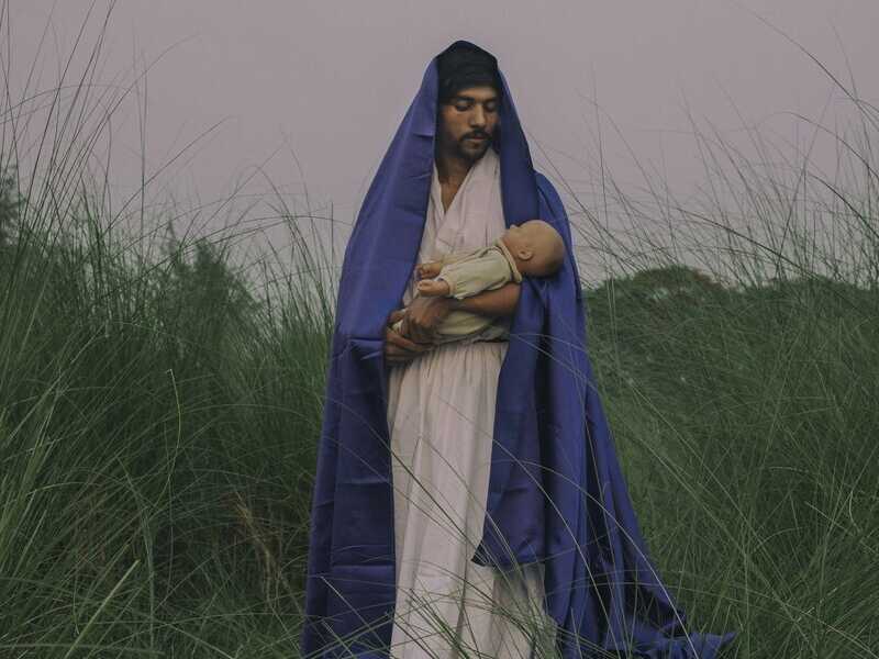 La Madonna trans che piace ai vescovi