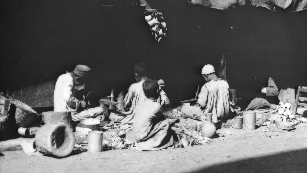 Immagine di La vivacità del Cairo degli anni Quaranta e un amore travagliato. Il romanzo di Denise Pardo