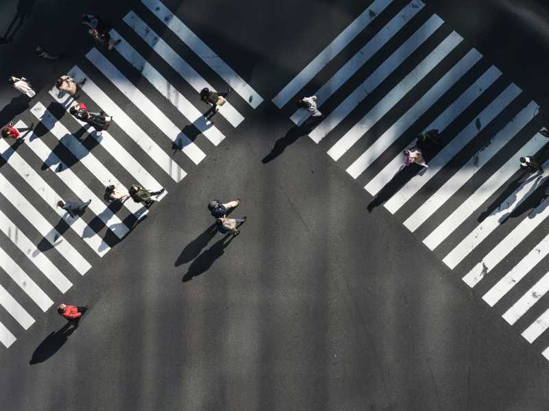 Foto di Ryoji Iwata su Unsplash