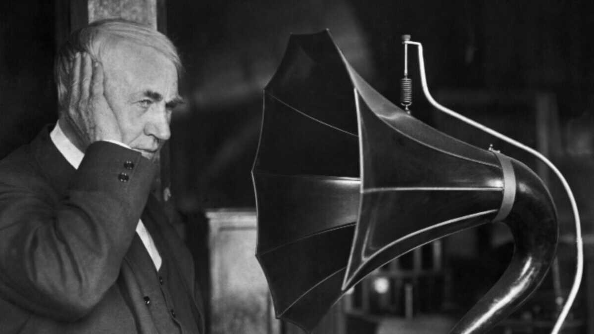 Immagine di Echi meccanici. Prima del fonografo, le voci del passato erano perdute per sempre