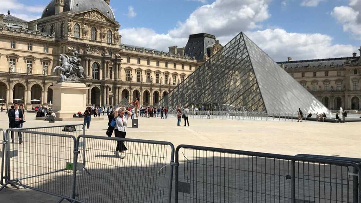 Immagine di Per il Louvre il 2025 è stato un anno orribile