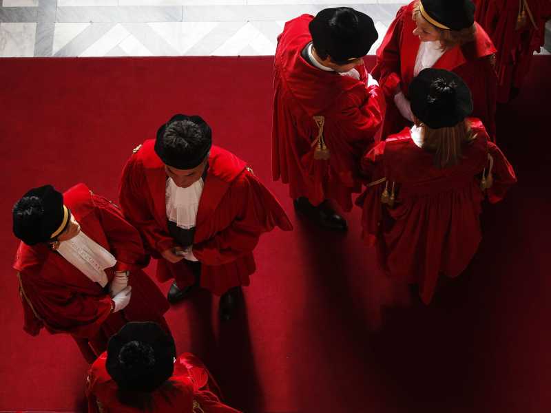 Magistrati prima di una cerimonia di inaugurazione dell’anno giudiziario in Cassazione (foto Ansa) 