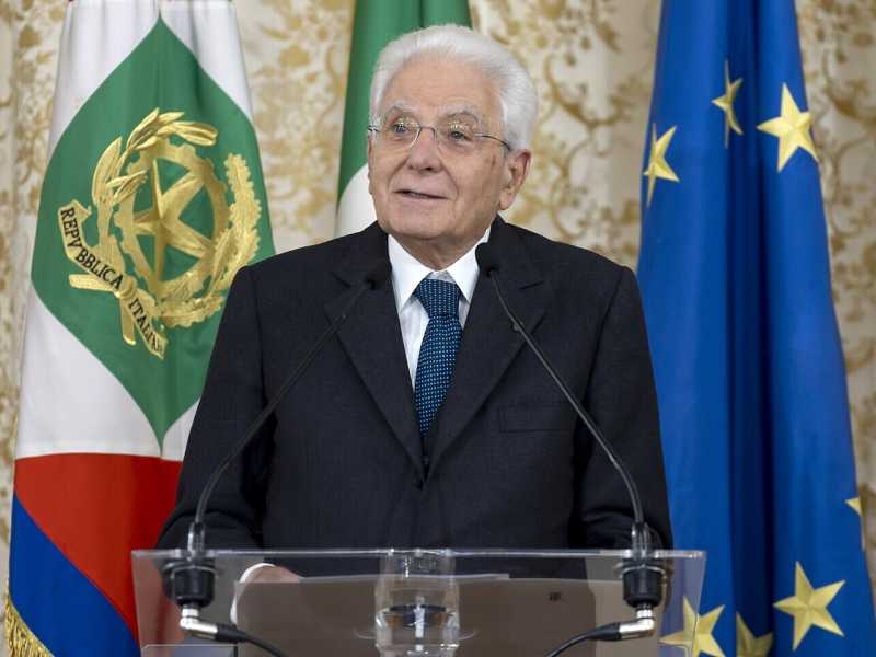 Mattarella: "In alcune carceri le condizioni sono del tutto inaccettabili"