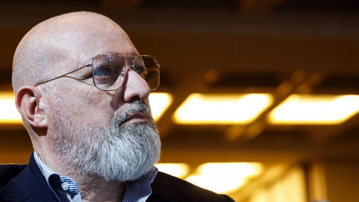Immagine di Tetris al Nazareno. Se Bonaccini passa con Schlein, rimescolamenti in segreteria s’avanzano?