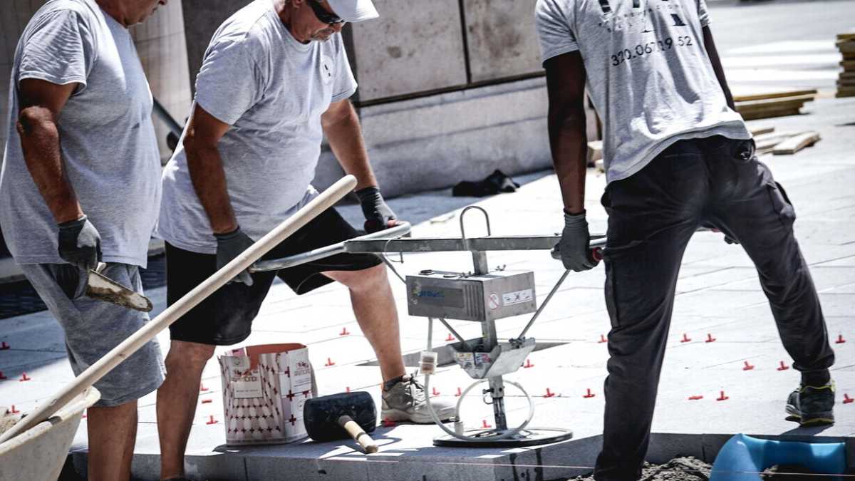 Immagine di Le mura del nostro sistema sono completamente marce