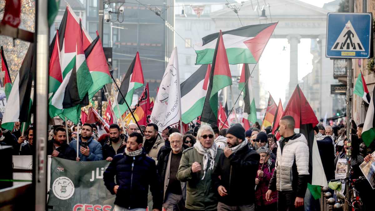 Immagine di Gaza, l’Occidente in piazza e il bersaglio Israele: il copione che non cambia
