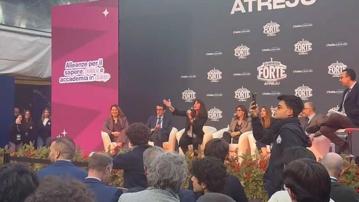 Immagine di Piccolo scoop europeo: a Medicina entra chi studia