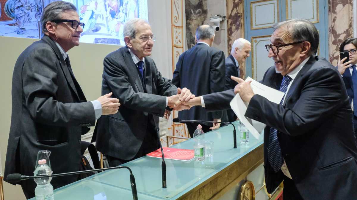 Immagine di In nome del Tatarellum, prove di dialogo sulla legge elettorale