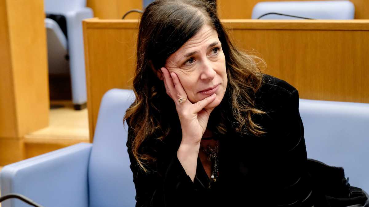 Immagine di Todde con la sua battaglia alle rinnovabili è lo specchio di una sinistra autolesionista