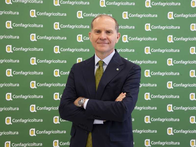 “L’agricoltura non vuole fare la fine dell’automotive”. Parla Giansanti