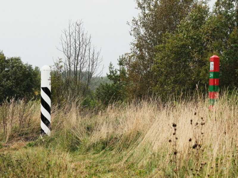 Non siamo in guerra ma non siamo più in pace. Benvenuti nella “zona grigia”, dove conta la valigetta