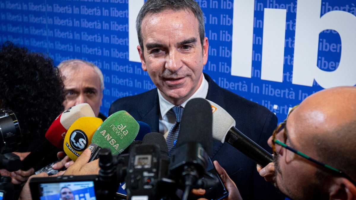 Immagine di Occhiuto la “scossa”. Nasce la (non) corrente del governatore. Tajani: "Il partito è aperto"