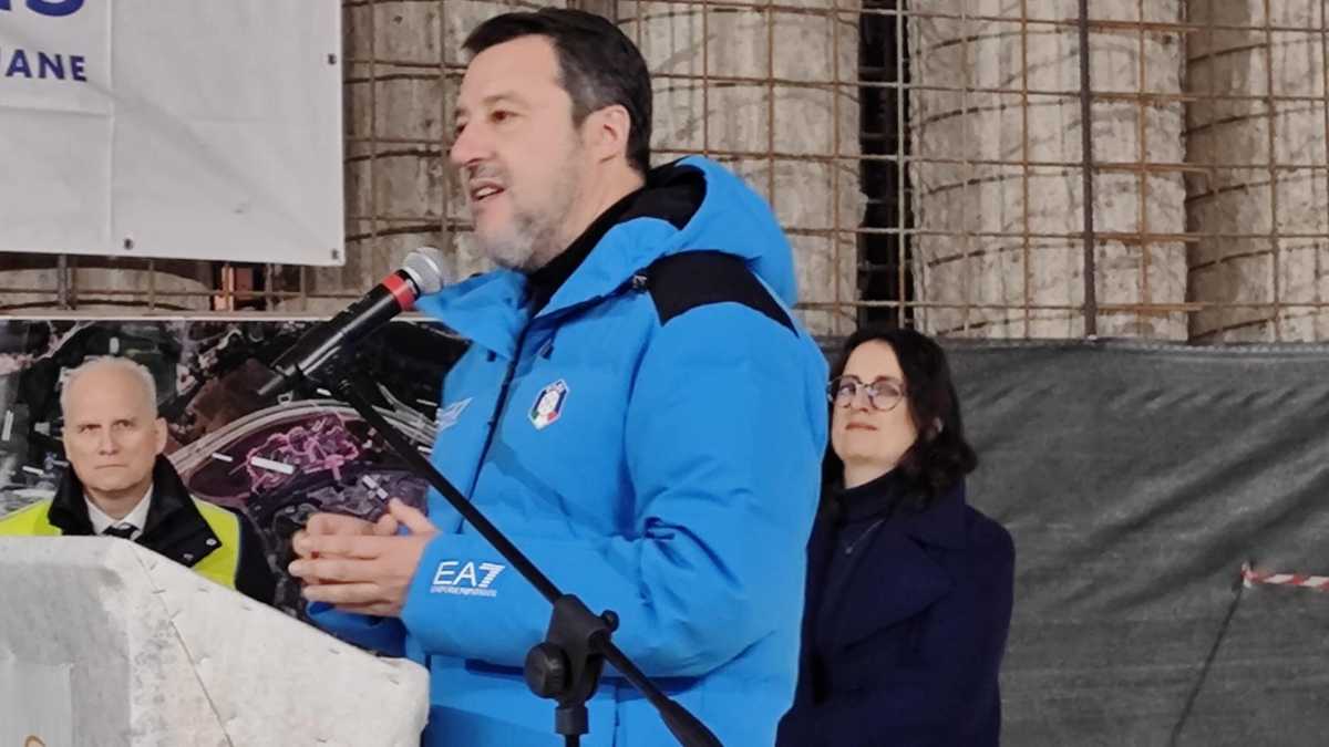 Immagine di Le mire di Salvini. “Potrei tornare al Viminale”. E “snobba” Piantedosi su Askatasuna
