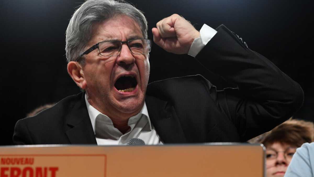 Immagine di L’inchiesta sugli insoumise di Mélenchon: “Un cavallo di Troia usato dagli islamisti”