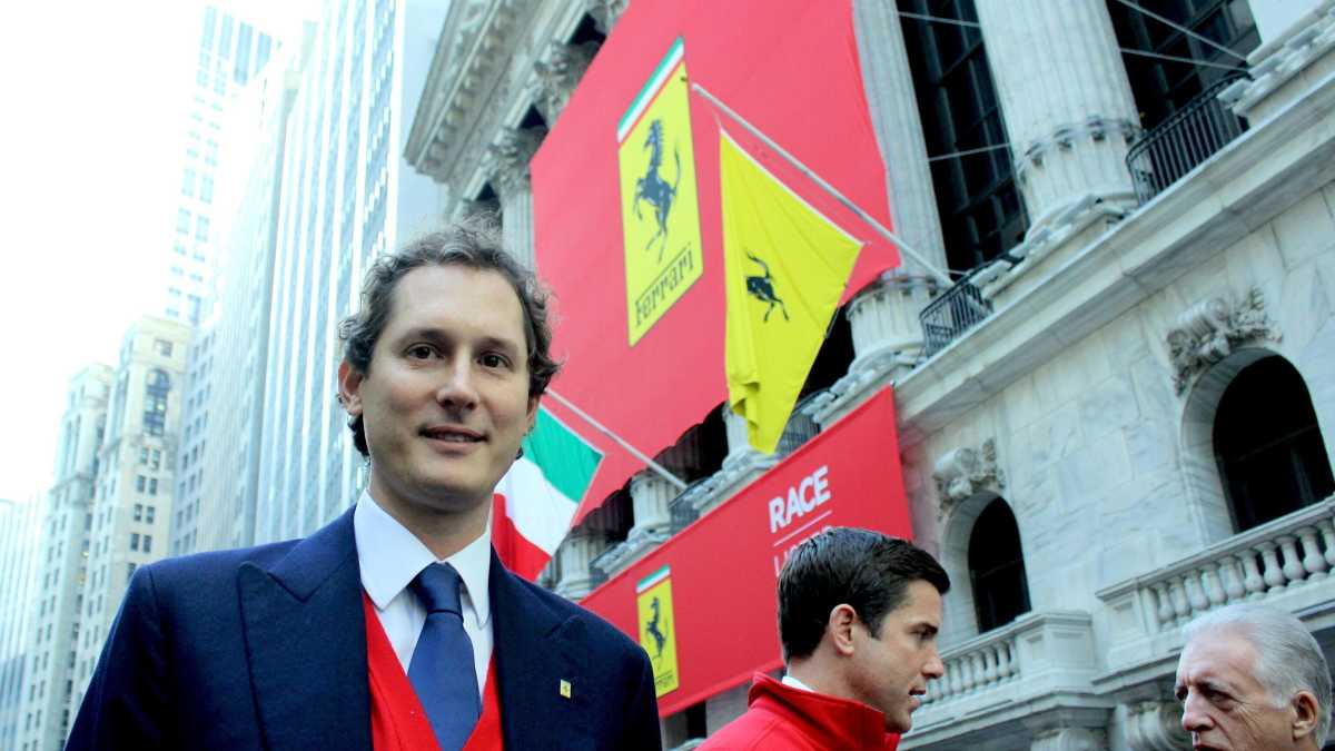 Immagine di La crisi più dolorosa per Elkann: la Ferrari