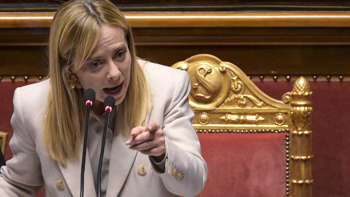 Immagine di Più che fascista, broccola