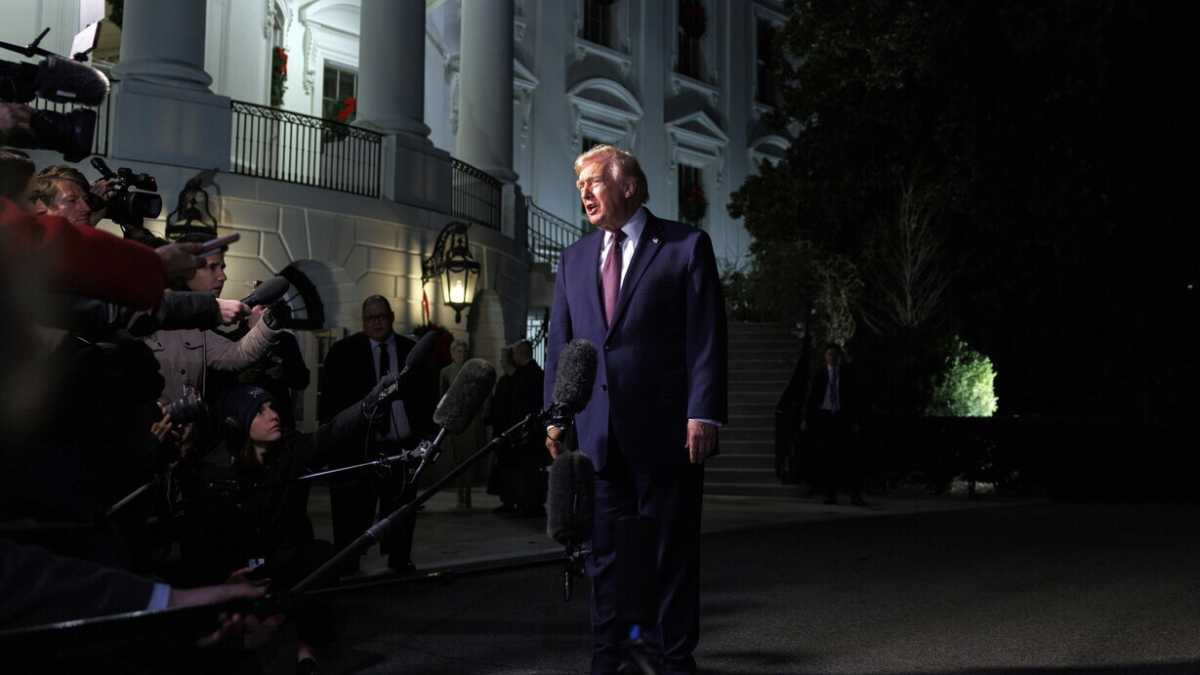 Immagine di Trump usa la sua megalomania per smarcarsi dal caso Epstein