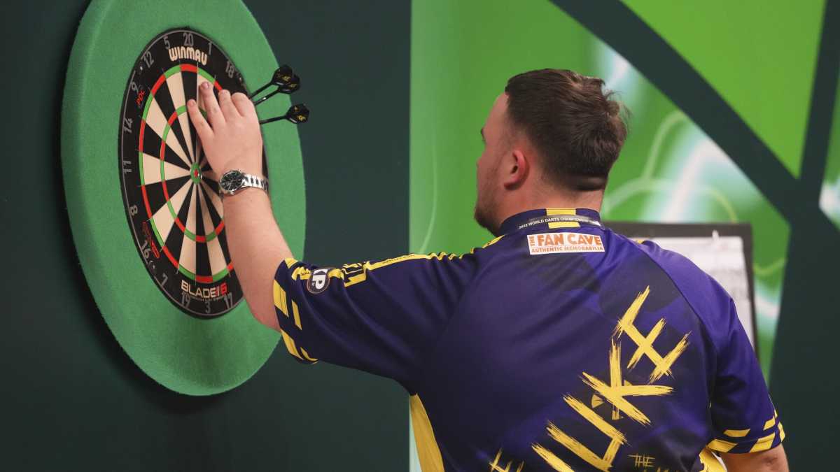 Immagine di Natale all’Alexandra Palace per il carnevale delle freccette