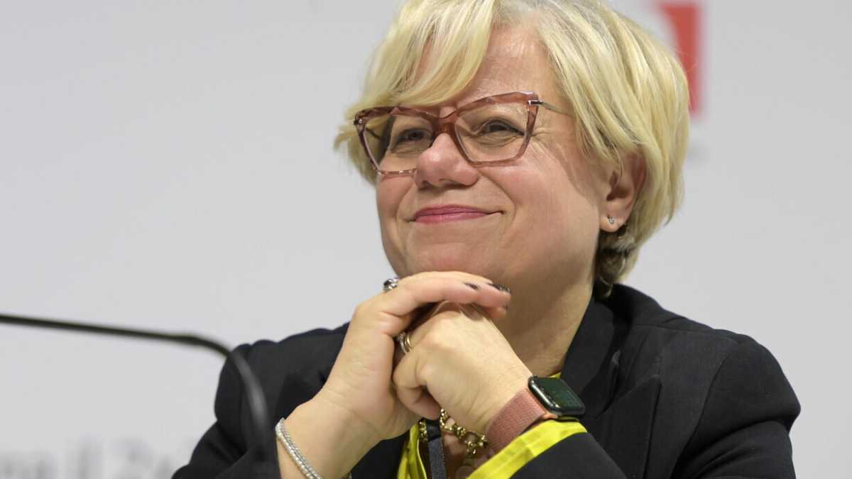 Immagine di Il Pd in Puglia vara il salario minimo sugli appalti. Ma i portieri della regione prendono molto meno