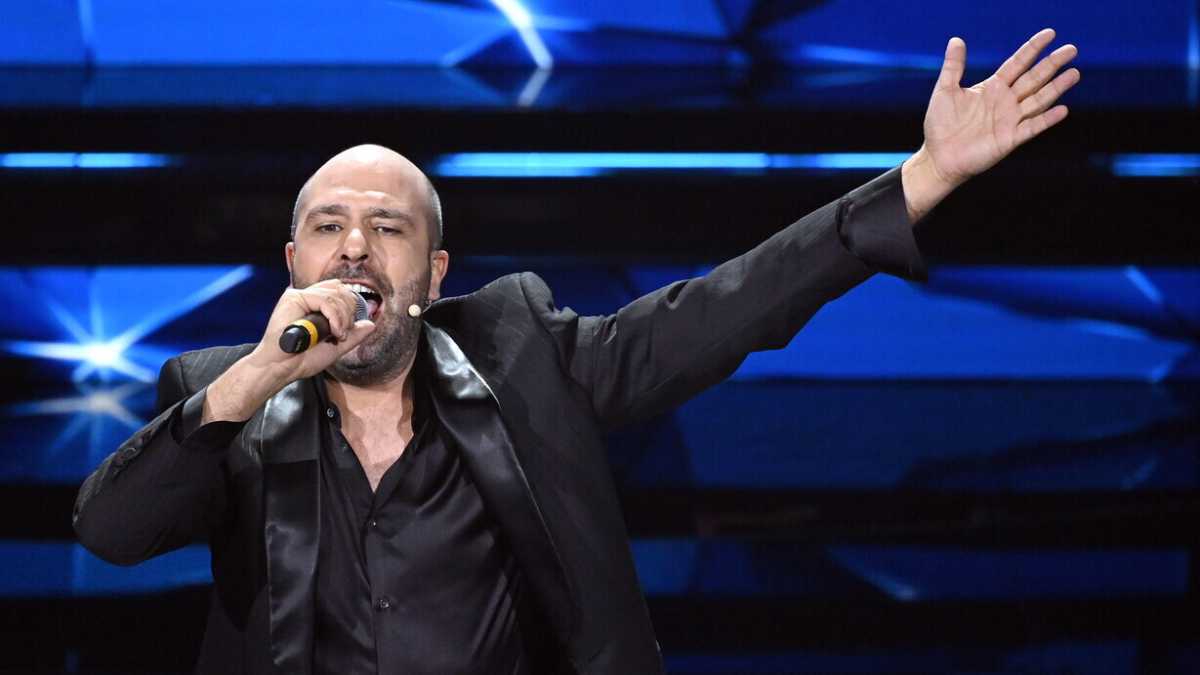 Immagine di Ci pensa la comicità di Zalone a risollevare i magri incassi ai botteghini. E quante risate