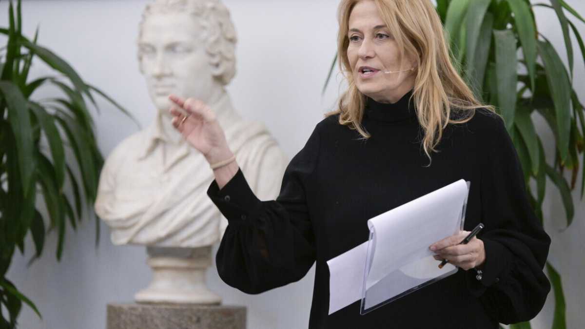 Immagine di La Rai ristruttura un intero piano per l' "esterna" Monica Maggioni. Borbottii a Viale Mazzini