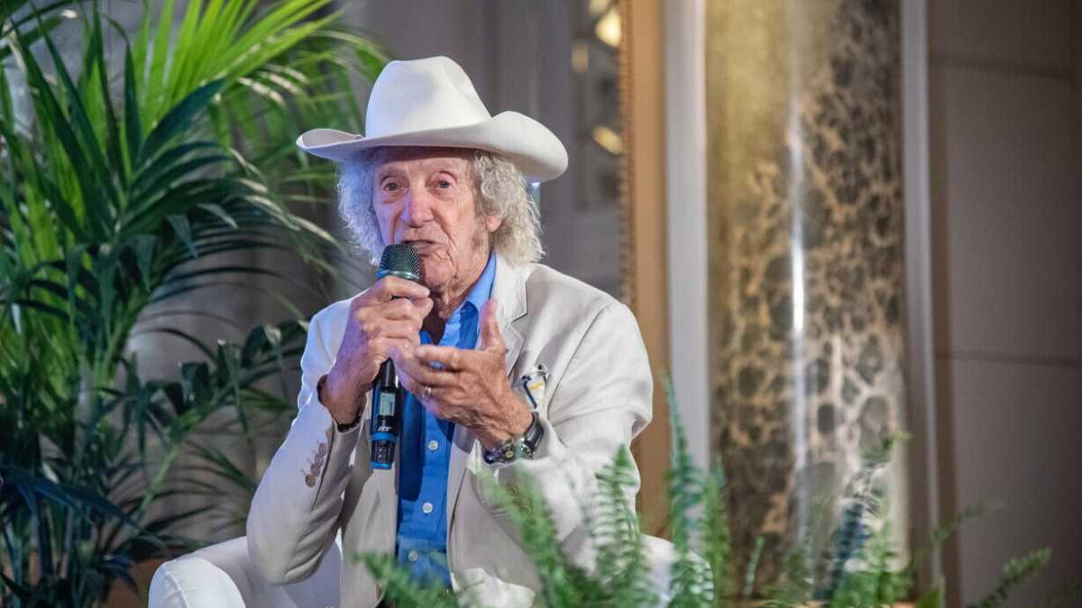 Immagine di Merzario e l'attacco sbagliato a Leclerc