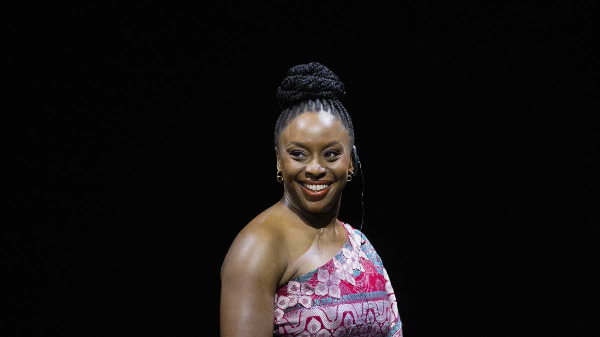 Immagine di La rabbia e la speranza di una scrittrice. Intervista a Chimamanda Ngozi Adichie