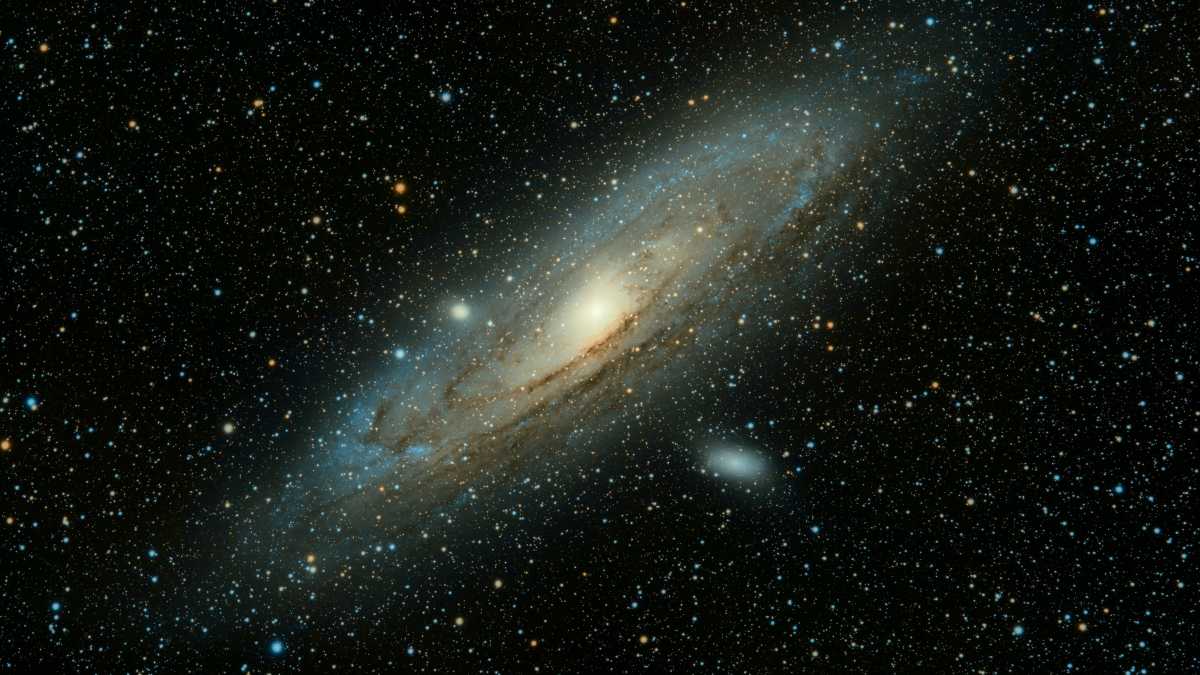 Immagine di Celebrare la vastità dell'universo, con la giusta prospettiva