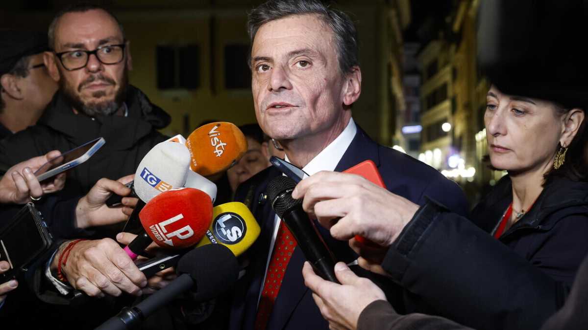 Immagine di Il talk-show non è informazione. Cosa insegna la polemica Calenda-Formigli