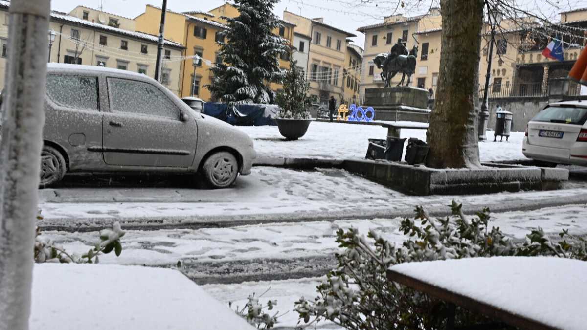 Immagine di La neve dell’Epifania in Centro Italia sospende il rumore del mondo