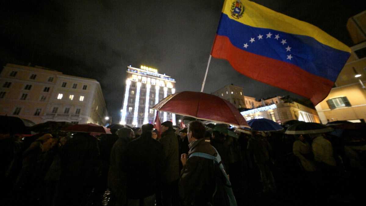 Immagine di L'effetto Caracas sulle borse europee: in crescita i titoli della difesa