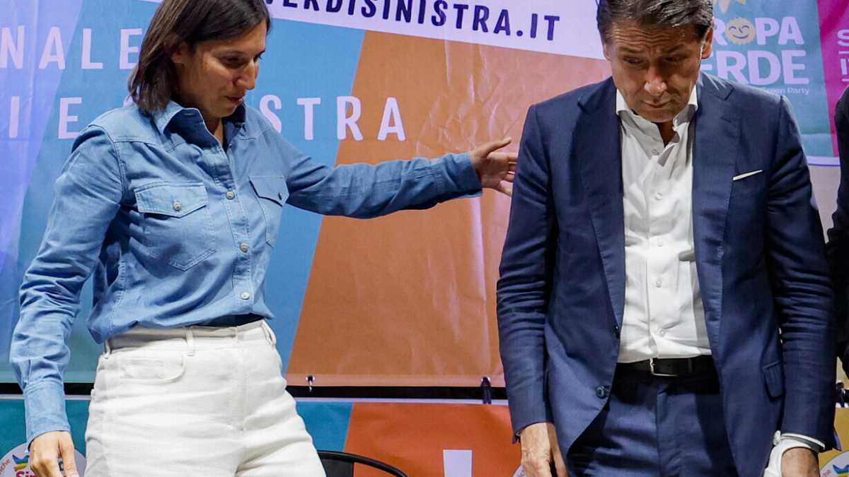 Immagine di Conte è il leader dell'opposizione che può insidiare Meloni, Schlein è quinta. Il sondaggio