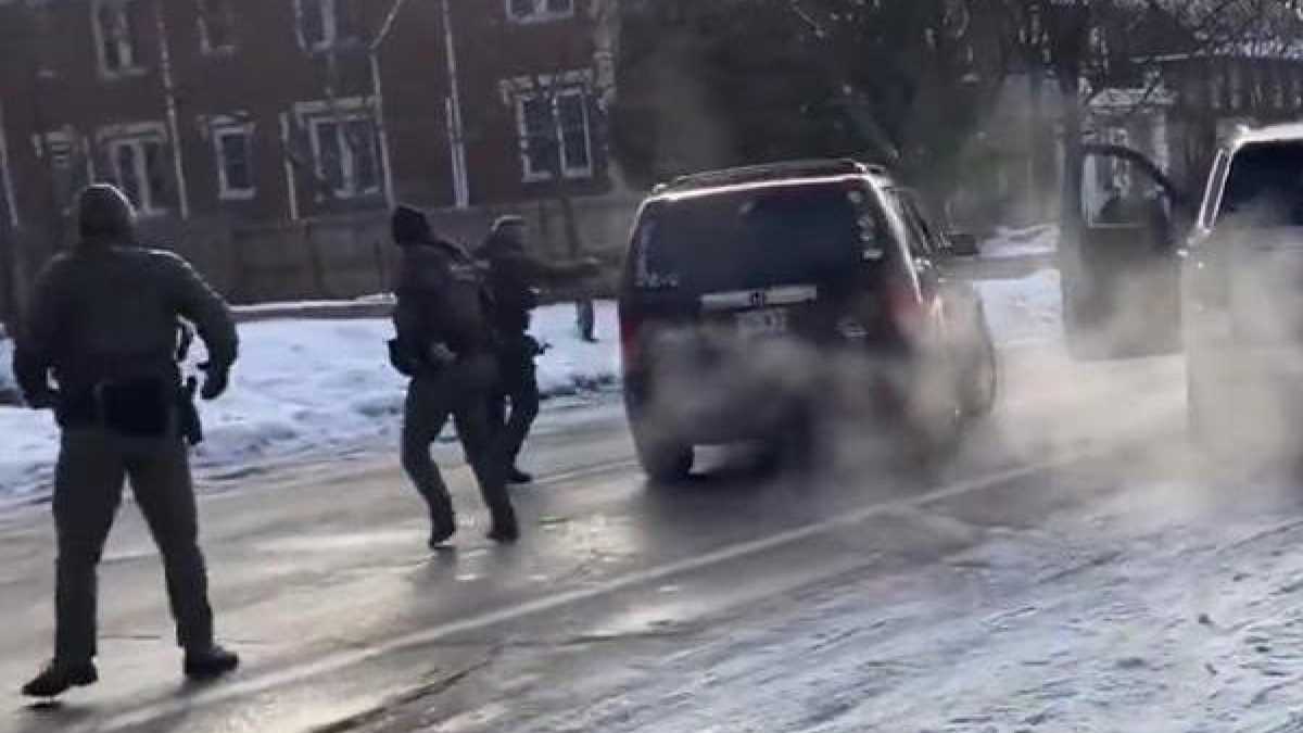 Immagine di Da Minneapolis un monito all’Italia: la politica del grilletto facile è un pericolo da combattere