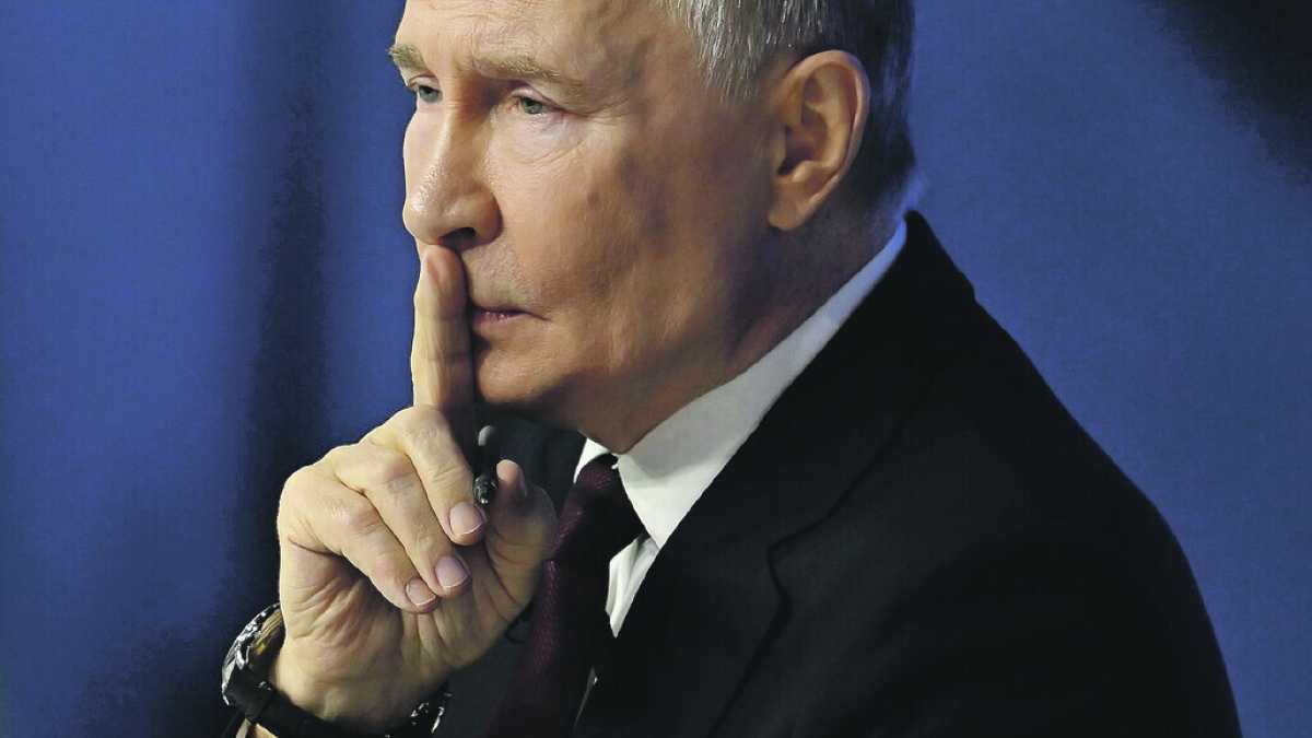 Immagine di Così Putin distrugge la società civile in Russia, colpo dopo colpo. Parla Kolesnikov