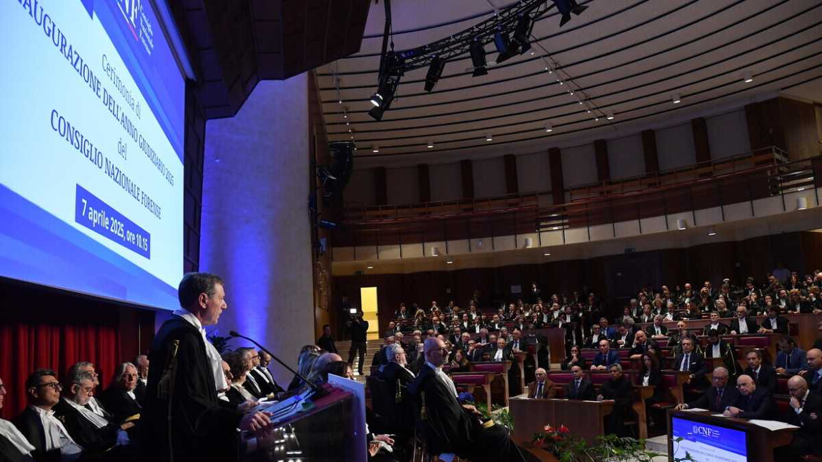 Immagine di Se questa è Giustizia. Il formidabile j’accuse di un ex magistrato