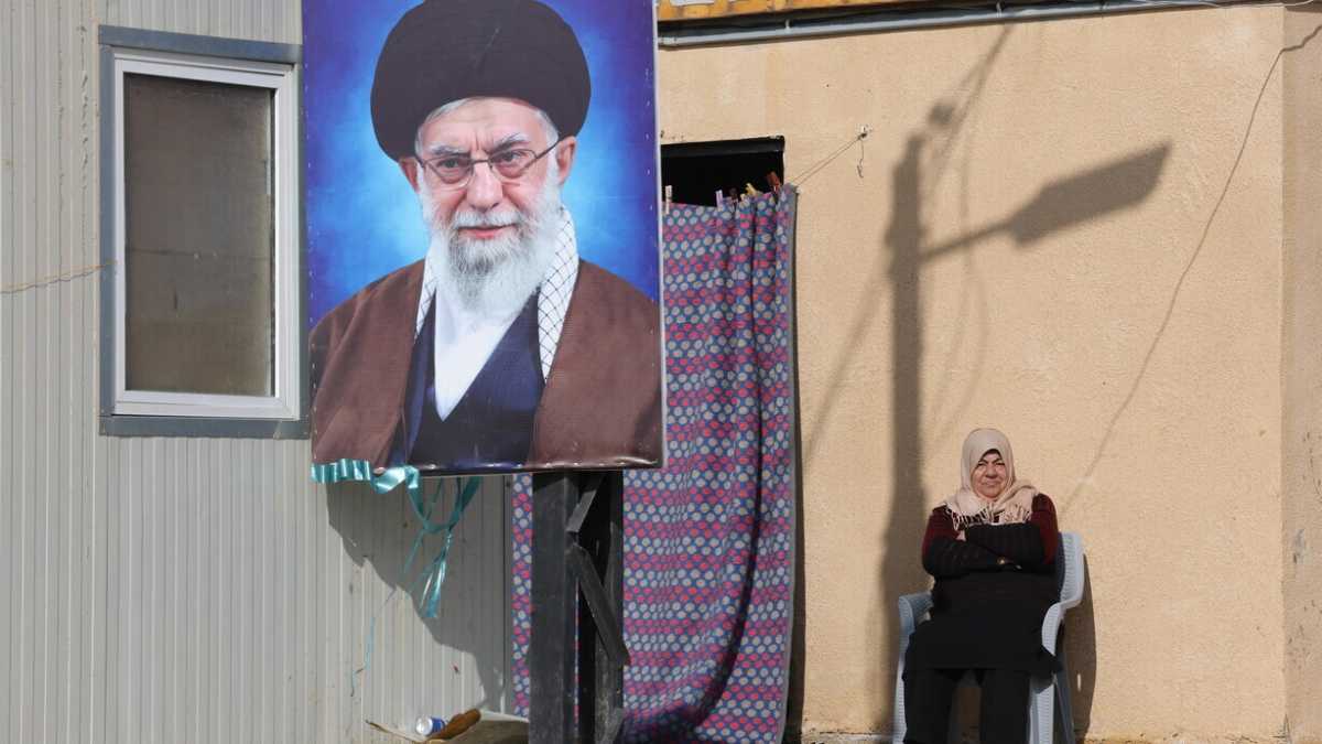 Immagine di Una piazza per Khamenei e un’altra per gli impiccati: perché no?
