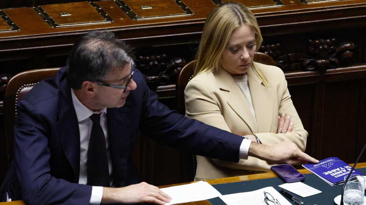 Immagine di Fisco, industria e pensioni. Il governo si è mosso tanto, ma l’economia è rimasta ferma