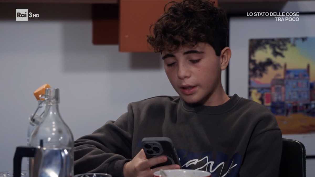 Immagine di In Un posto al sole Gimmy non ne può più delle liti sulla sua educazione