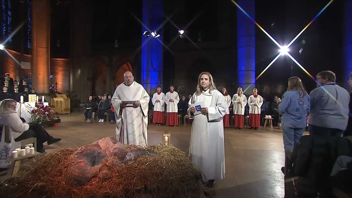 Immagine di A Stoccarda succede che anche la messa di Natale si piega alle esigenze della regia