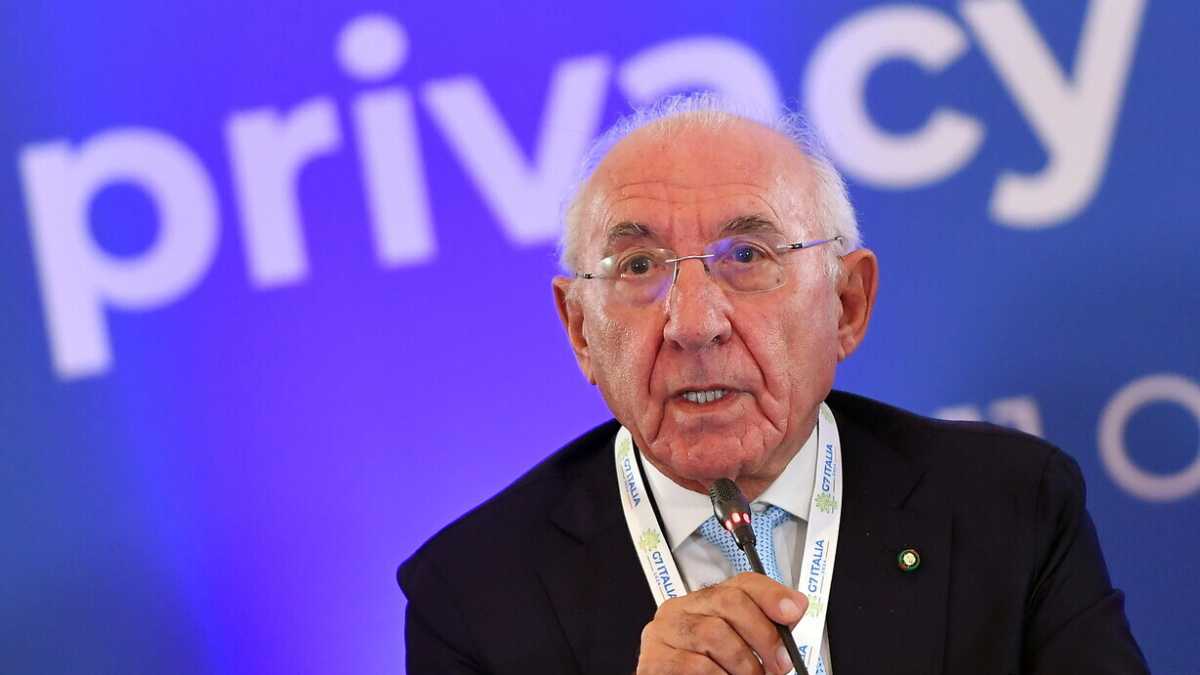 Immagine di Indagine sul Garante della Privacy: accertamenti su spese e procedimenti sanzionatori. Di cosa è accusato Stanzione