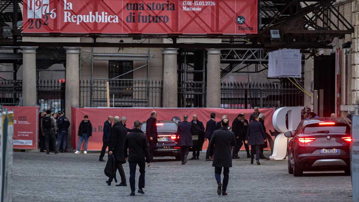 Immagine di Repubblica fa 50, aspettando il greco e con la malinconia del passato